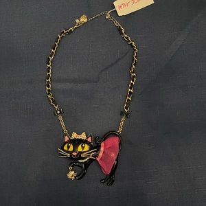 Betsey Johnson cat frontal necklace